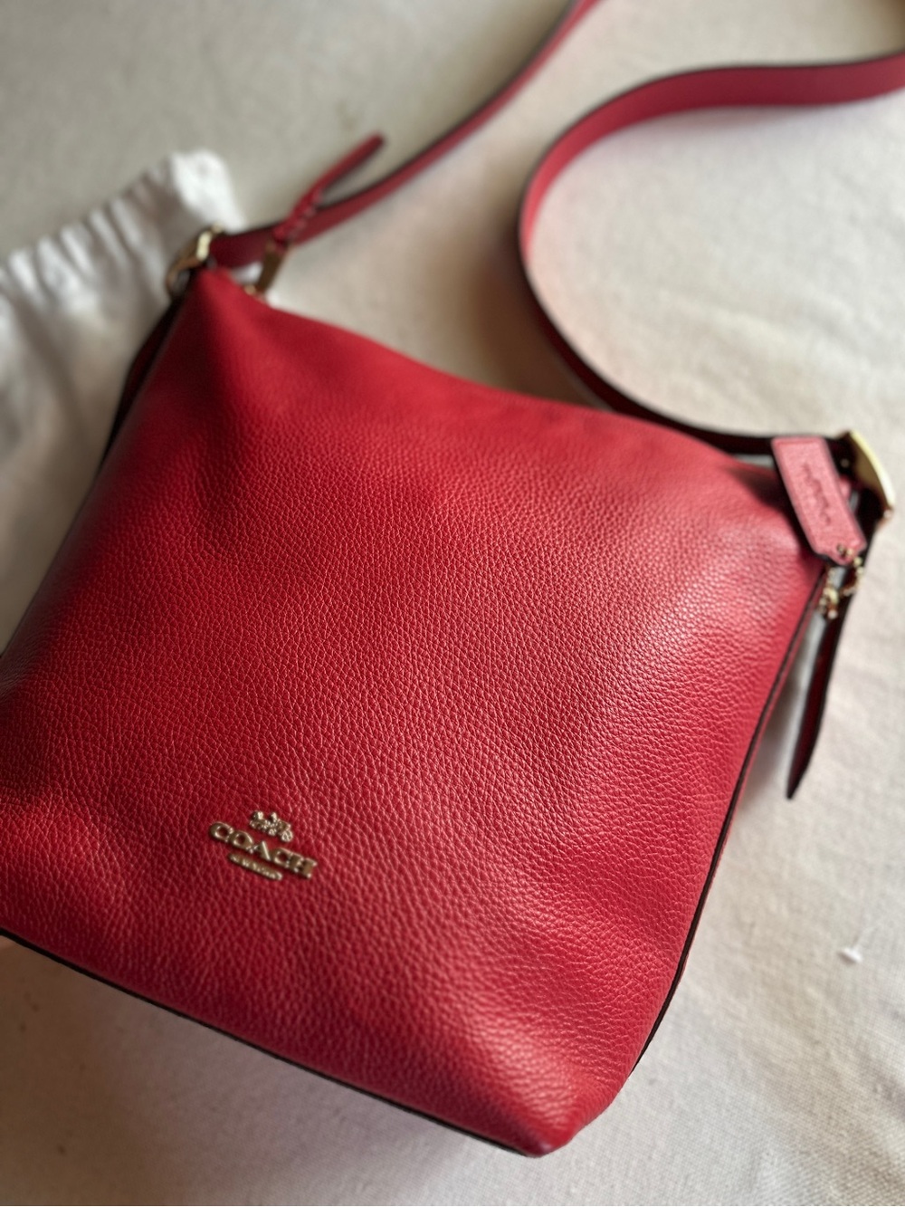 COACH Val Duffle Red Pebbled Leather Crossbody/Shoulder Bag